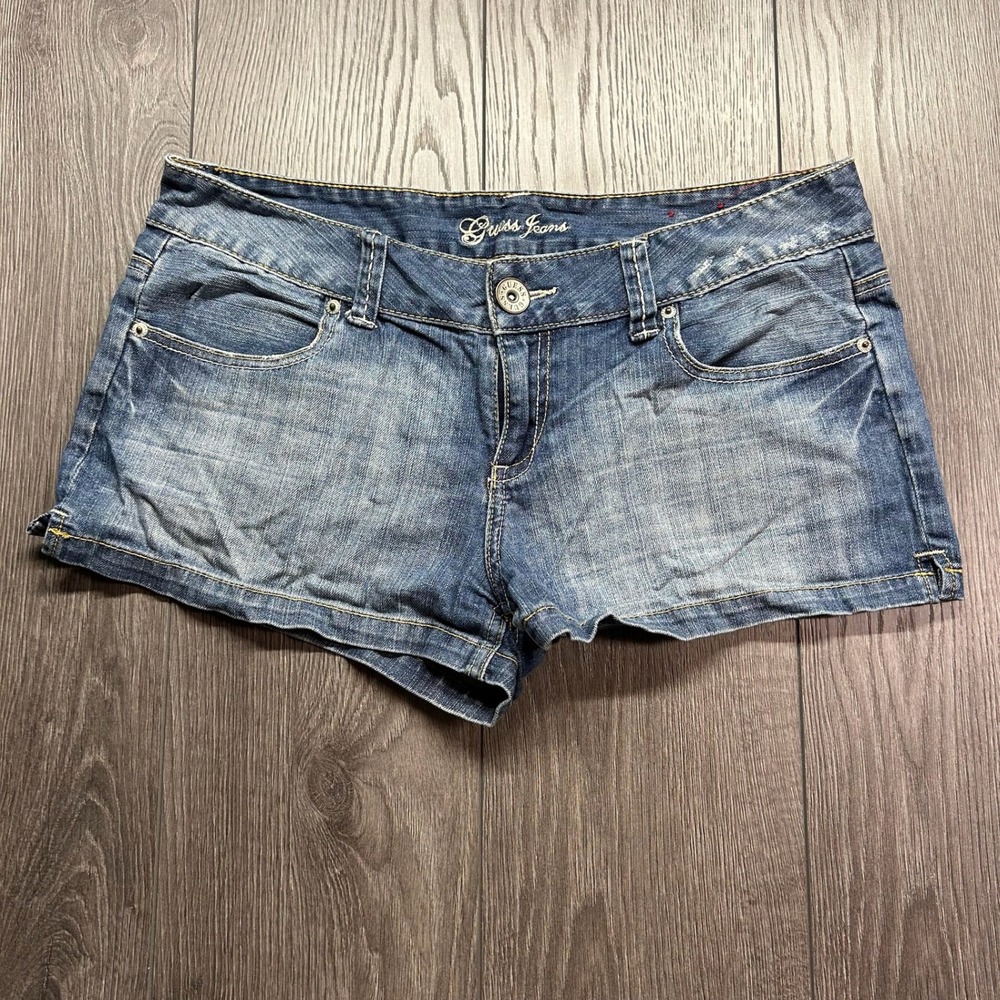 Guess Jeans Womens Y2K Low Rise Size 32 Denim Shorts Medium Wash Blue Q019130000